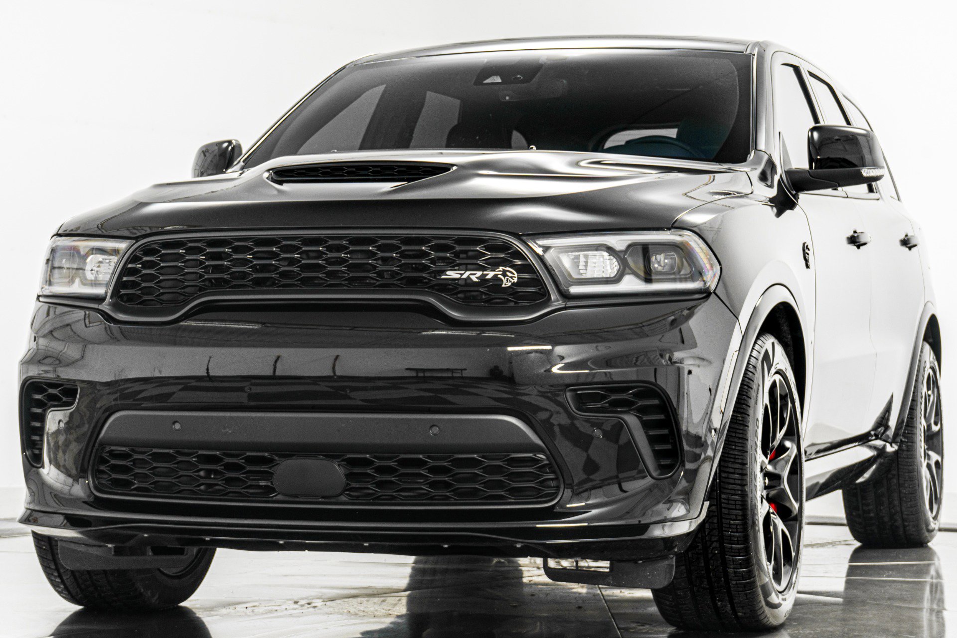 Used 2023 Dodge Durango SRT Hellcat AWD/4WD image 5