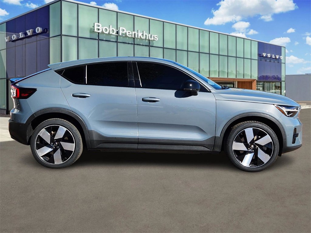 Used 2023 Volvo C40 P8 Recharge Ultimate image 30