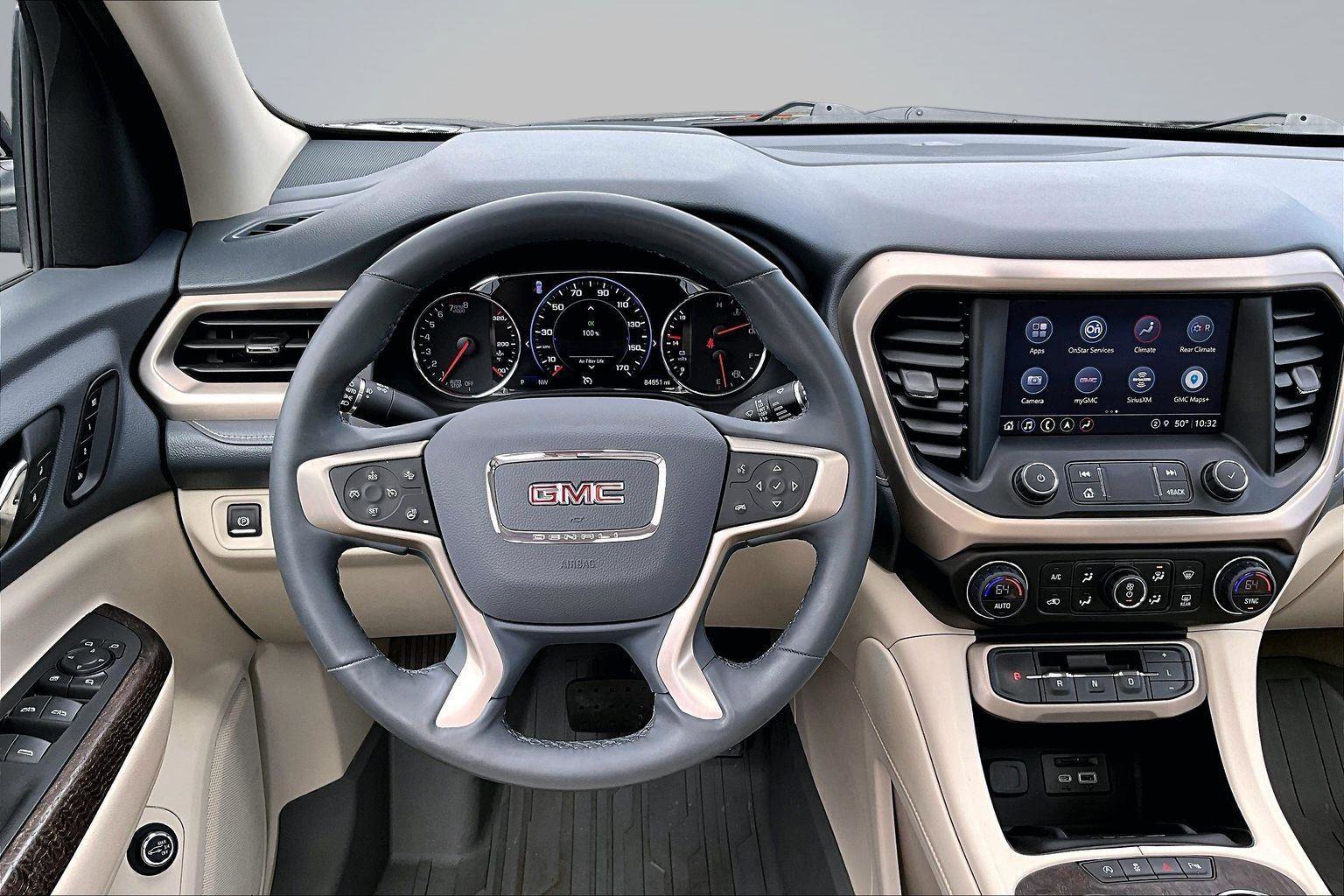 Used 2023 GMC Acadia Denali w/ Denali Technology Package AWD/4WD image 6