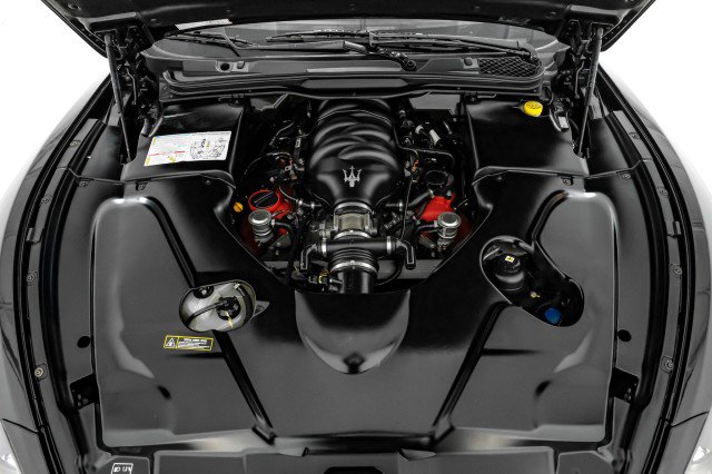 Used 2013 Maserati GranTurismo Sport image 47