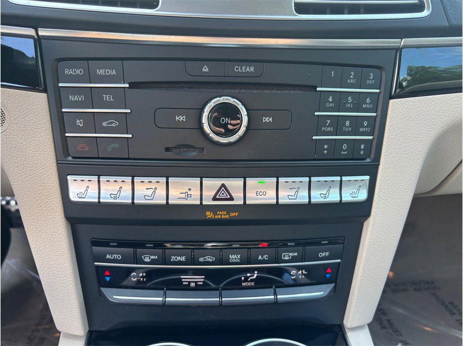 Used 2016 Mercedes-Benz E 400 Cabriolet image 34