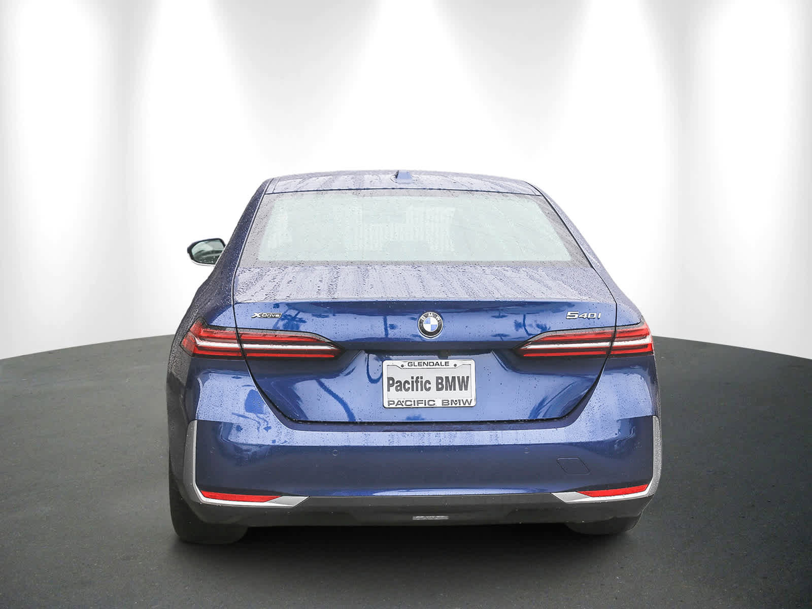 Used 2026 BMW 540i xDrive image 5