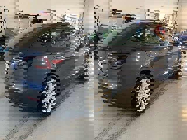 Used 2021 Tesla Model 3 Long Range image 5