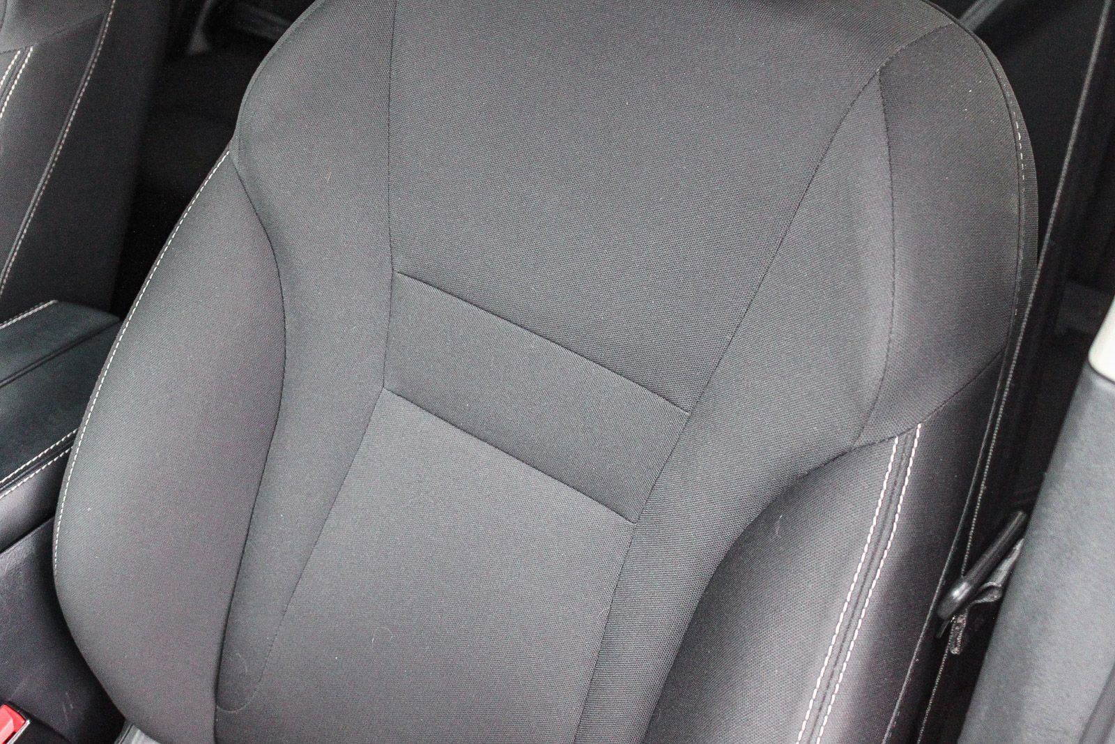 Used 2024 Nissan Rogue S image 25