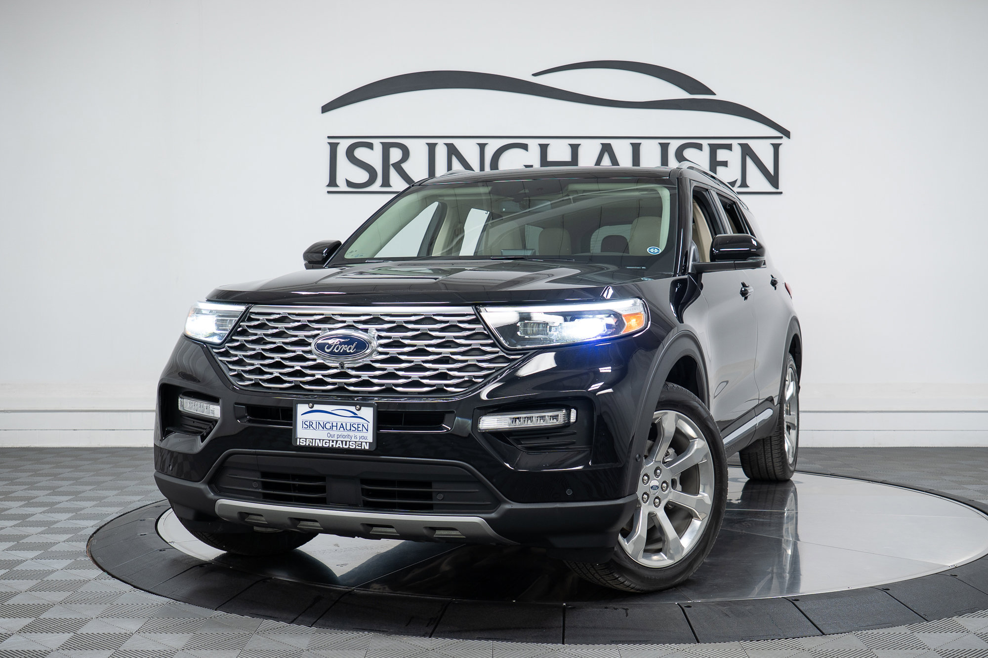 Used 2020 Ford Explorer Platinum w/ Premium Technology Package AWD/4WD image 27