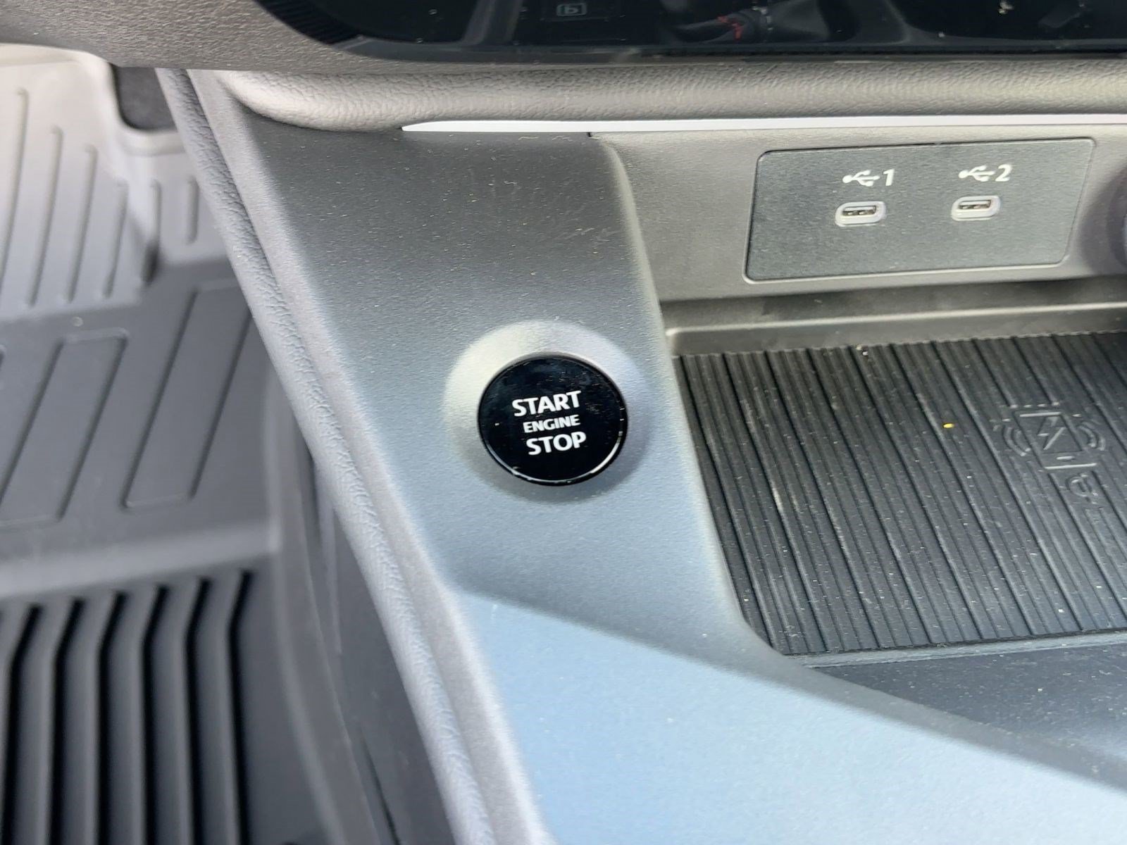 New 2026 Nissan Sentra SR w/ Floor Mat Package FWD image 25