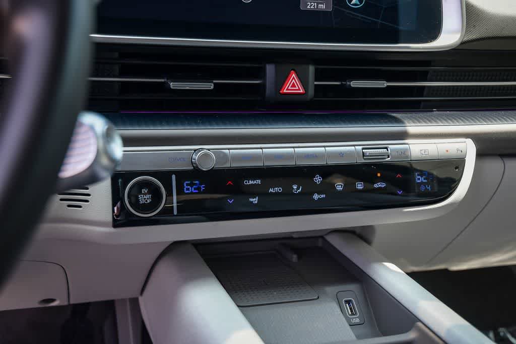 Used 2023 Hyundai Ioniq 6 Limited RWD image 19