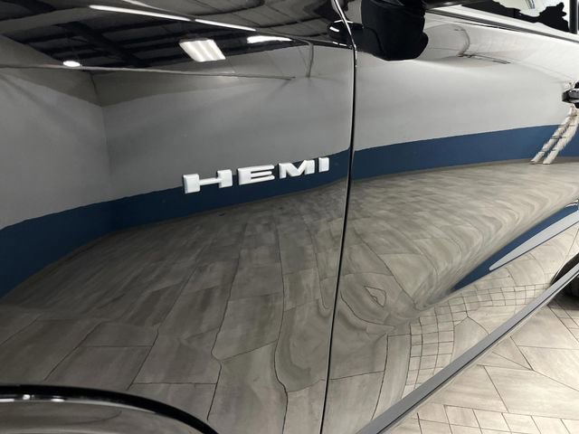 Used 2025 Dodge Durango R/T image 39