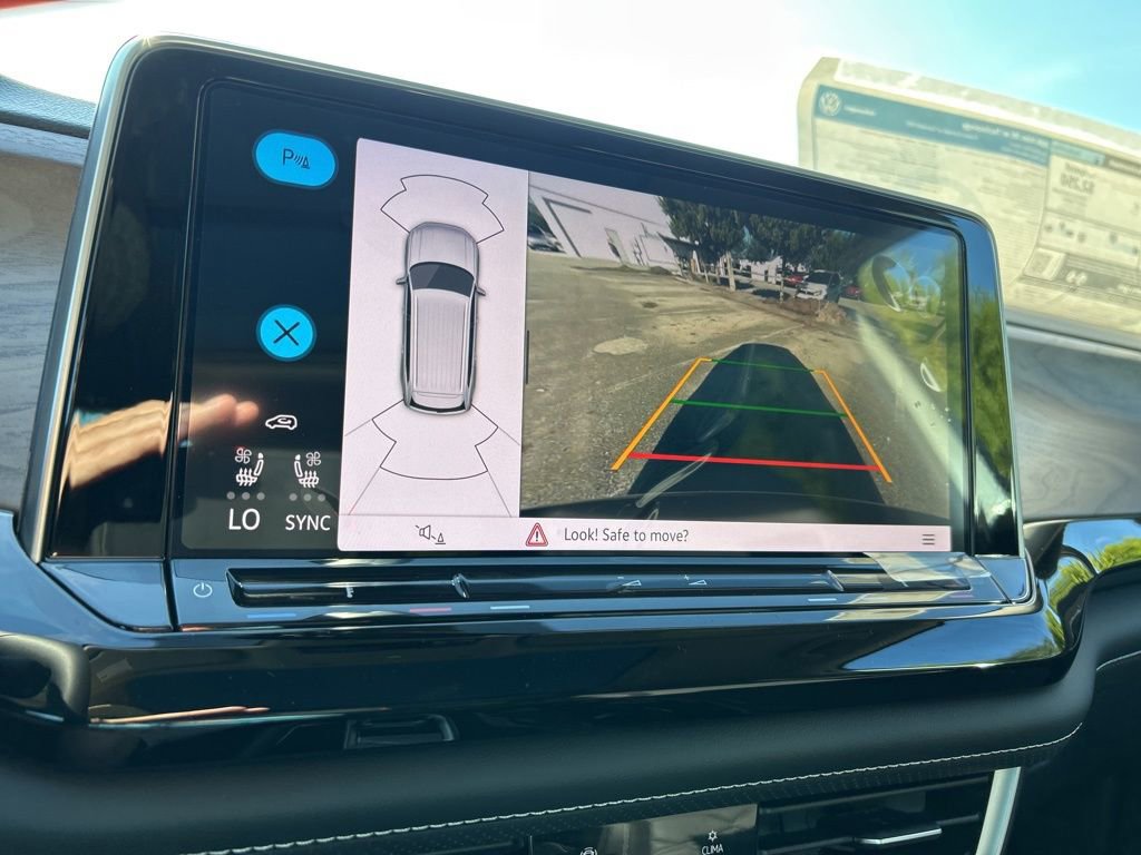 New 2026 Volkswagen Atlas SE FWD image 36