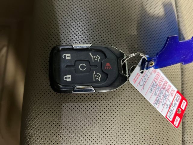 Used 2017 Chevrolet Suburban Premier image 26