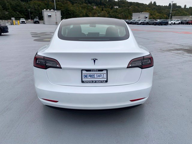 Used 2020 Tesla Model 3 Standard Range Plus RWD image 7