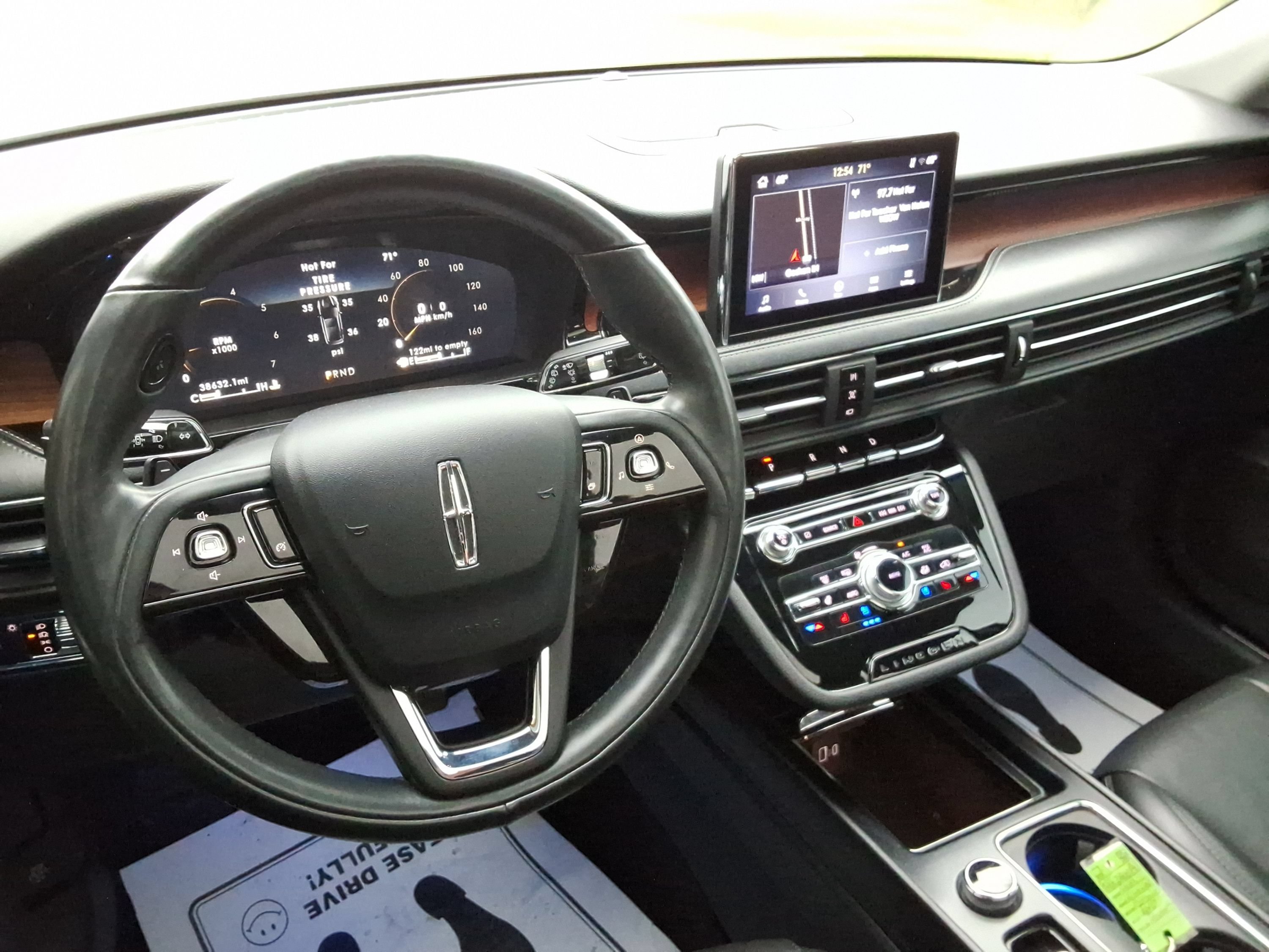 Used 2021 Lincoln Corsair Reserve w/ Elements Package AWD/4WD image 12