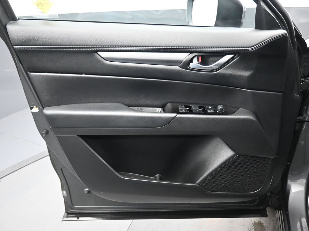 Used 2023 MAZDA CX-5 AWD 2.5 S w/ Select Package image 9