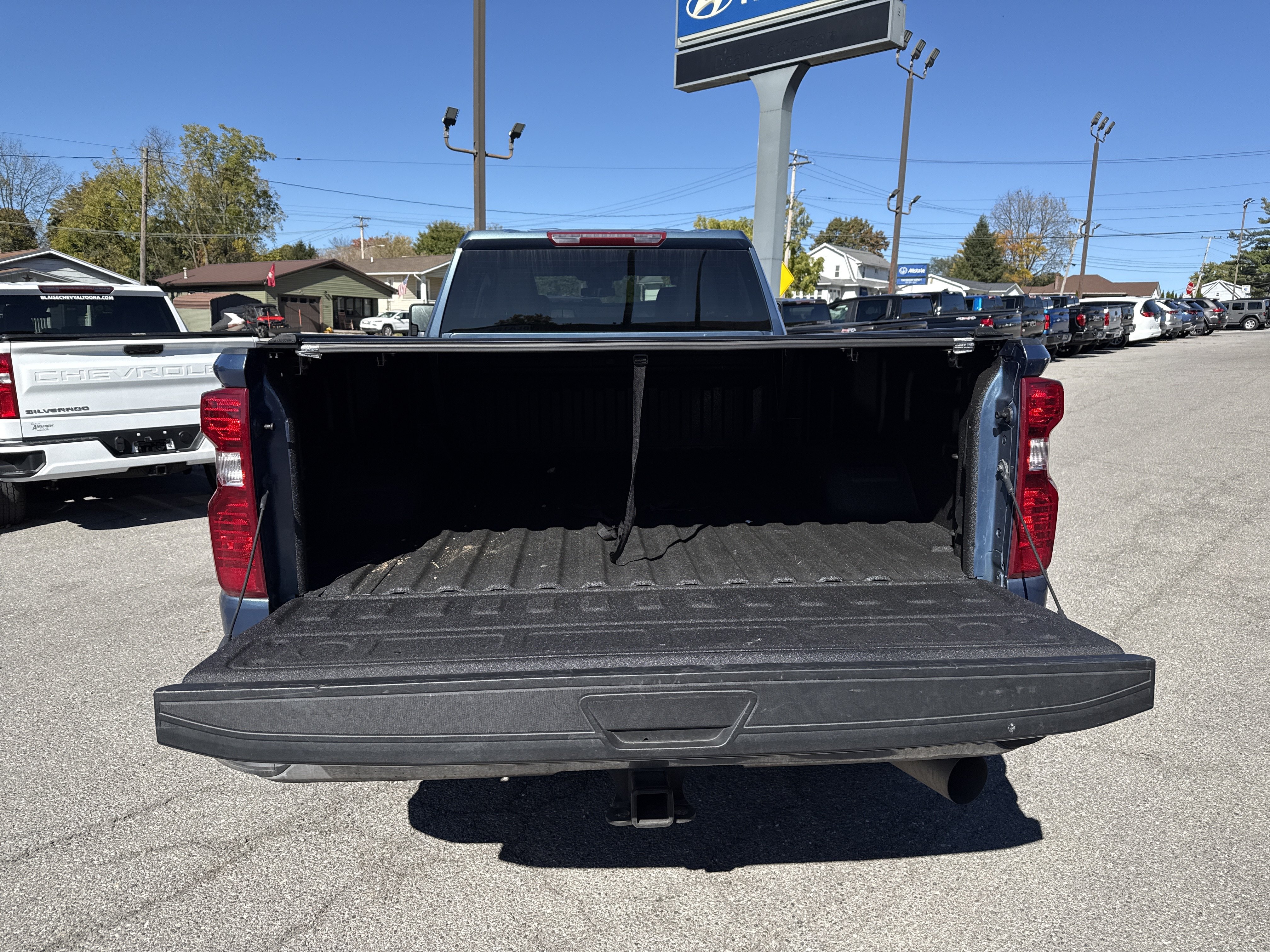 Used 2025 Chevrolet Silverado 2500 LT w/ Convenience Package AWD/4WD image 5