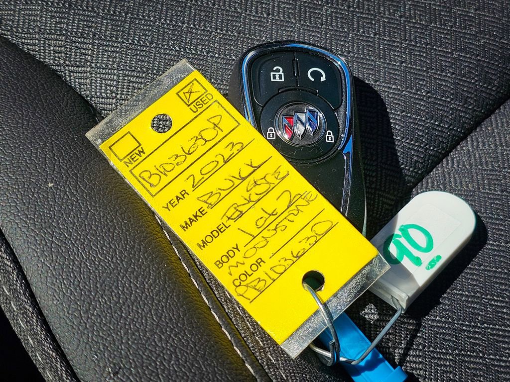 Used 2023 Buick Encore GX Select w/ Safety Package II image 33