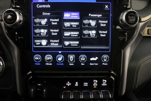 Used 2020 RAM 1500 Limited image 8