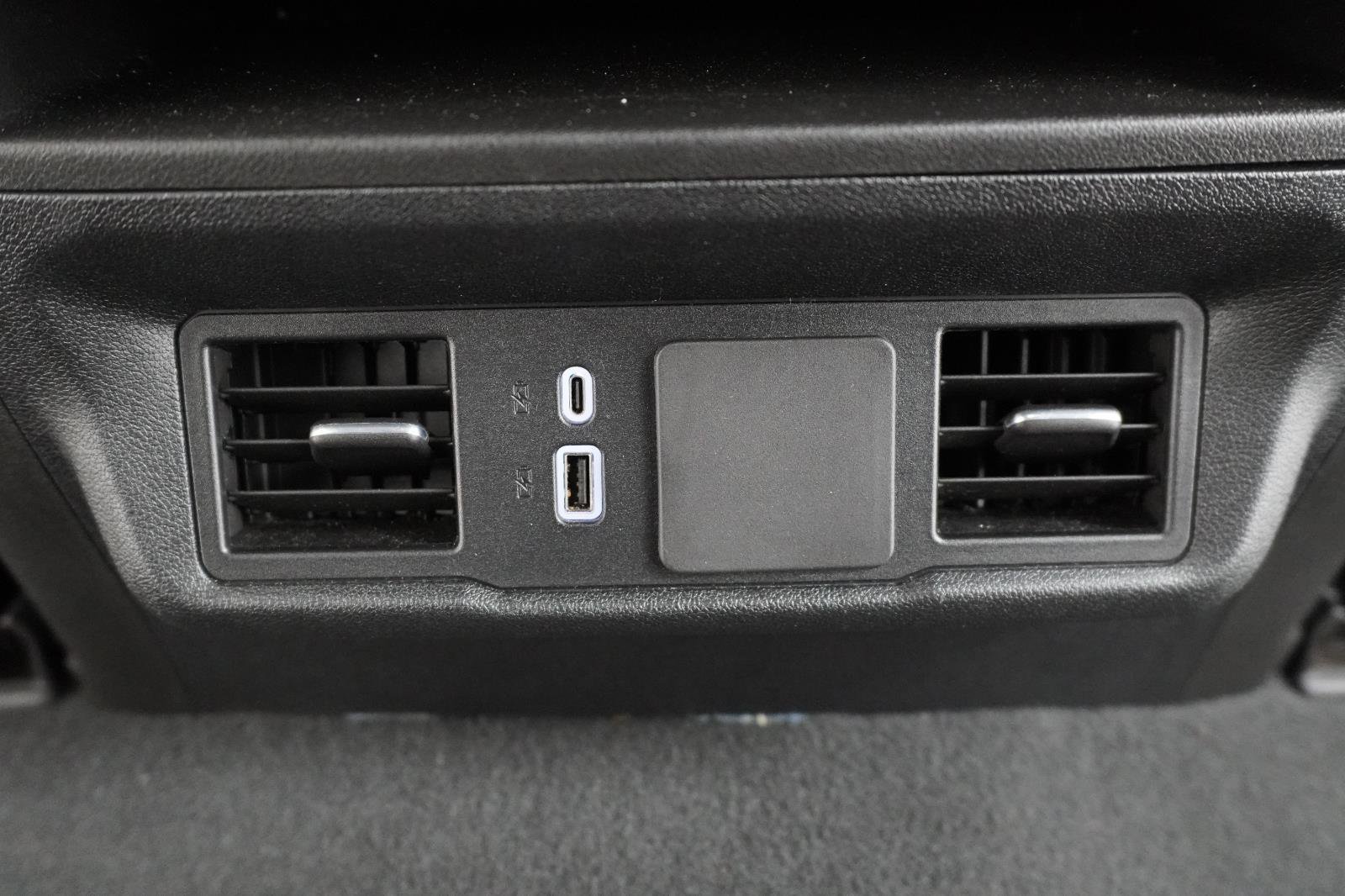 Used 2024 Chevrolet Silverado 1500 Custom AWD/4WD image 28