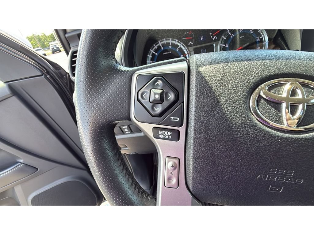Certified 2019 Toyota 4Runner SR5 Premium AWD/4WD image 30