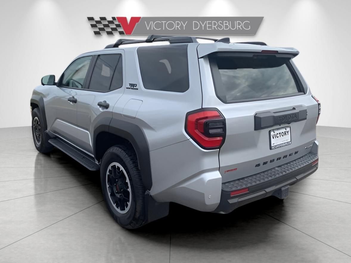 Used 2025 Toyota 4Runner 4WD image 6