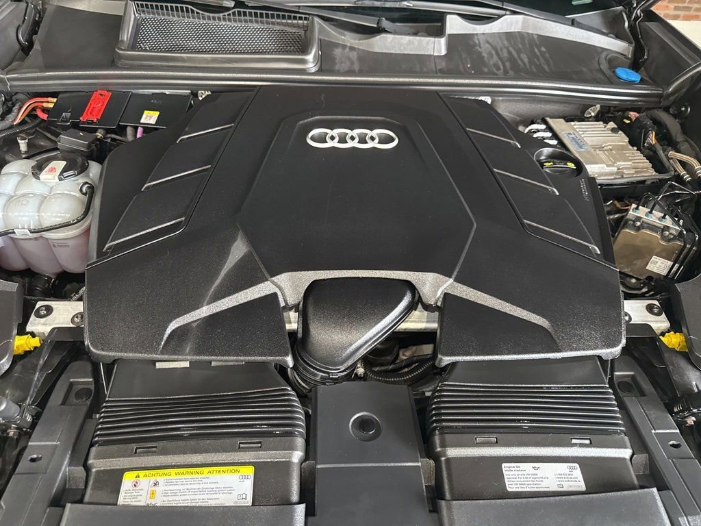 Used 2019 Audi Q8 Premium w/ Convenience Package image 40