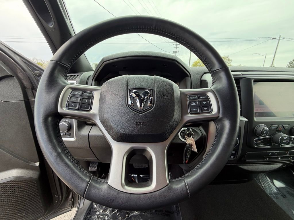 Used 2022 RAM 1500 Classic Warlock w/ Electronics Group AWD/4WD image 15