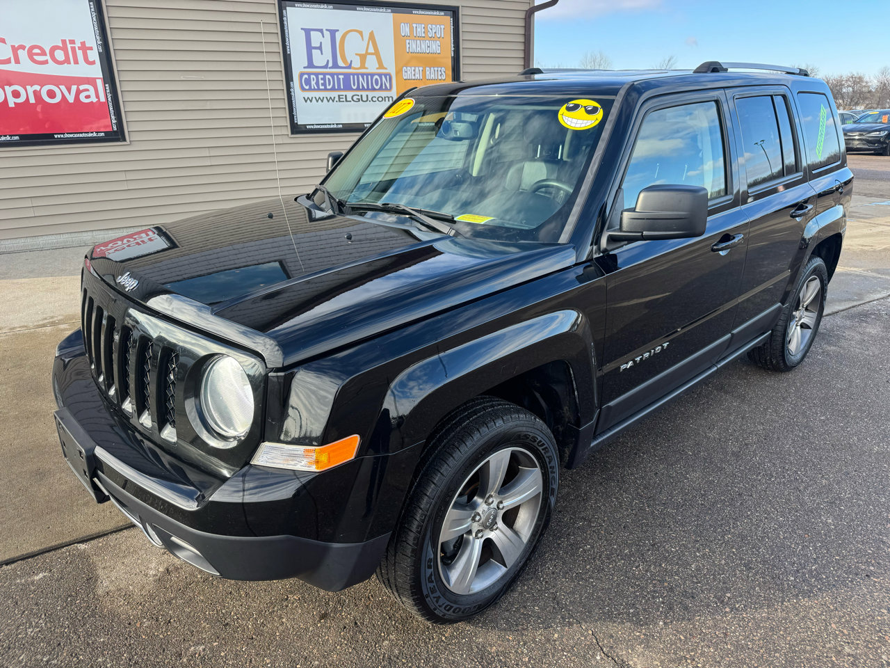 Used 2017 Jeep Patriot High Altitude image 1