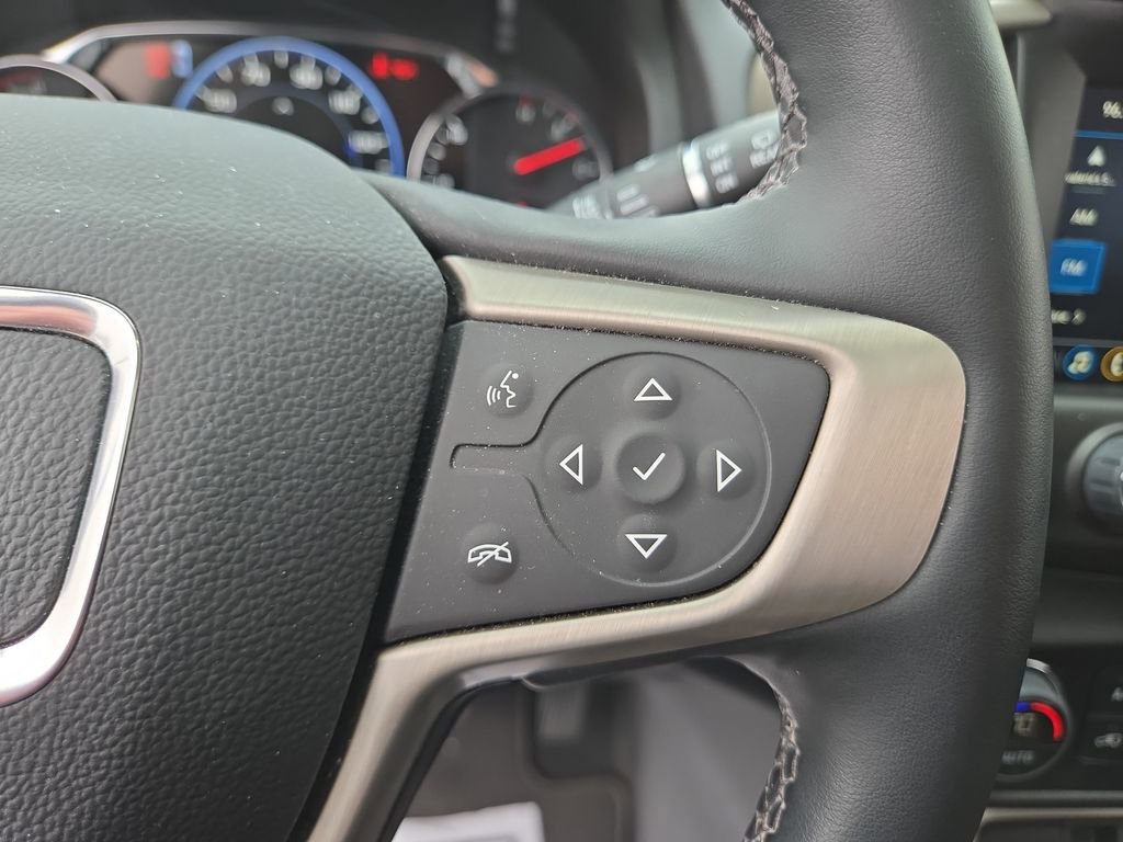 Used 2023 GMC Terrain Denali w/ Denali Premium Package image 19