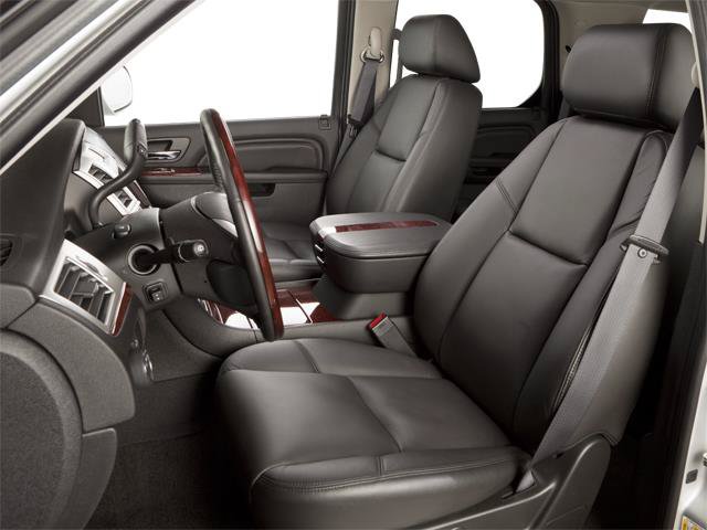 Used 2013 Cadillac Escalade Luxury AWD/4WD image 8