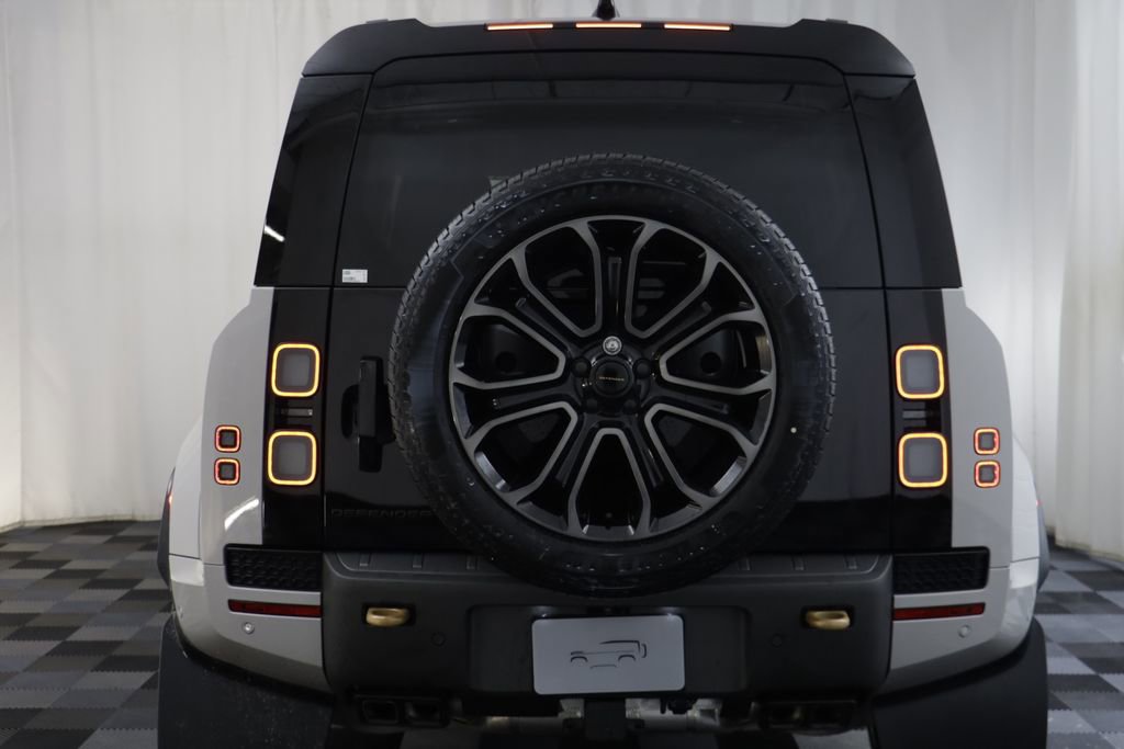 New 2026 Land Rover Defender 110 OCTA AWD/4WD image 20