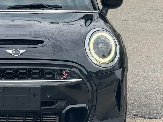 Used 2023 MINI Cooper S w/ Signature Upholstery Package image 10