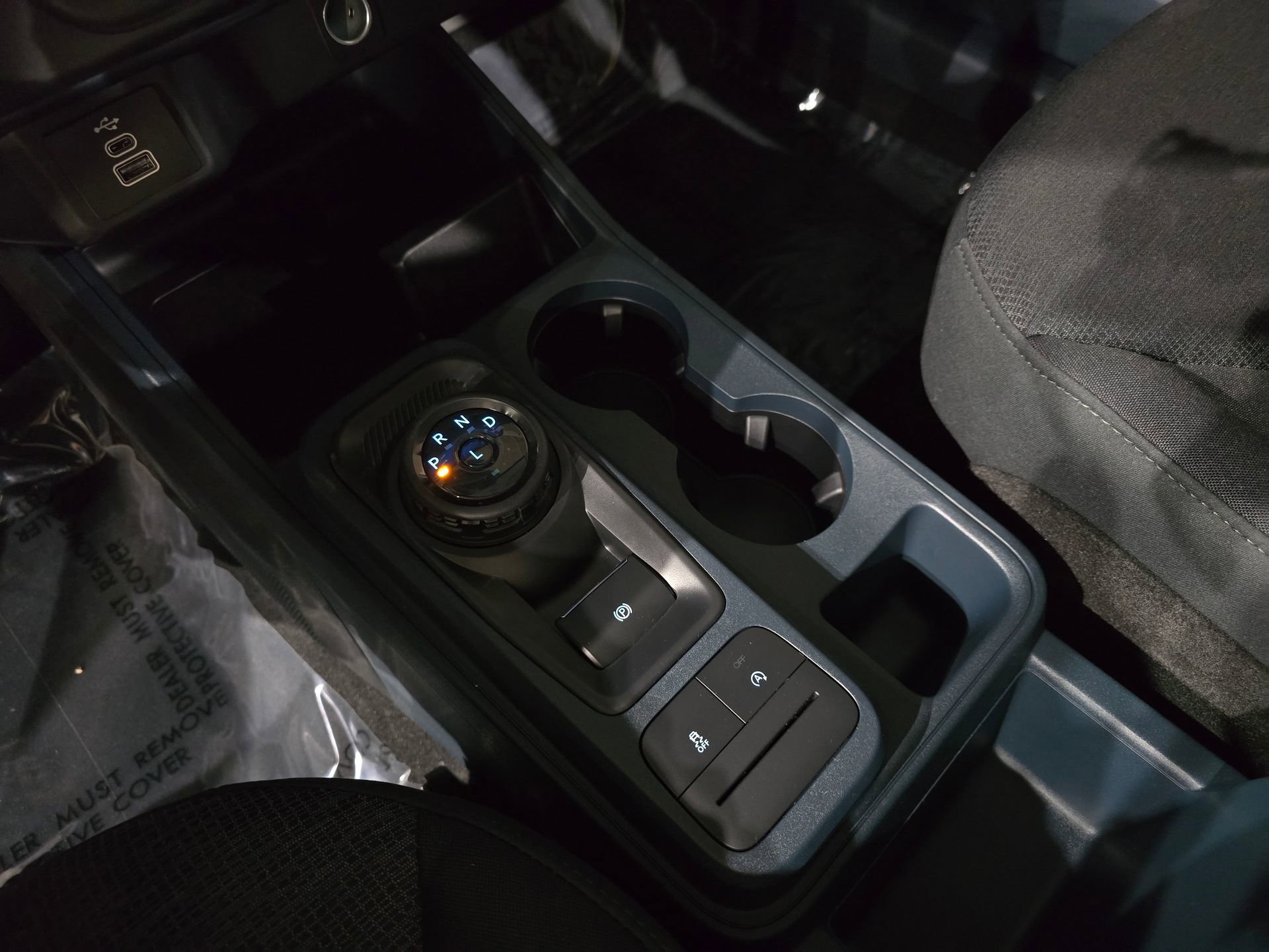 New 2025 Ford Maverick XL w/ Equipment Group 101A image 25