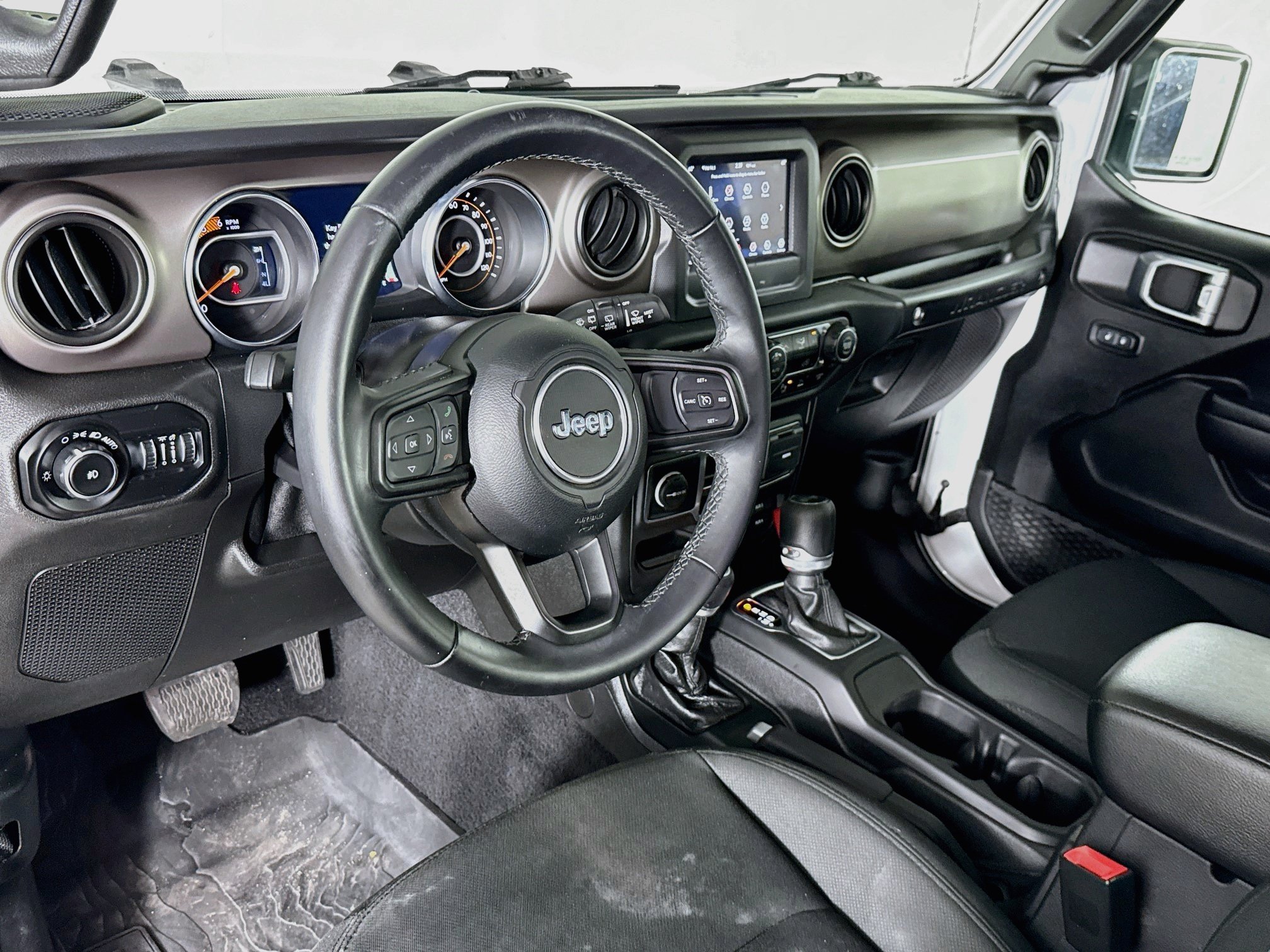 Used 2021 Jeep Wrangler Unlimited Sport AWD/4WD image 8