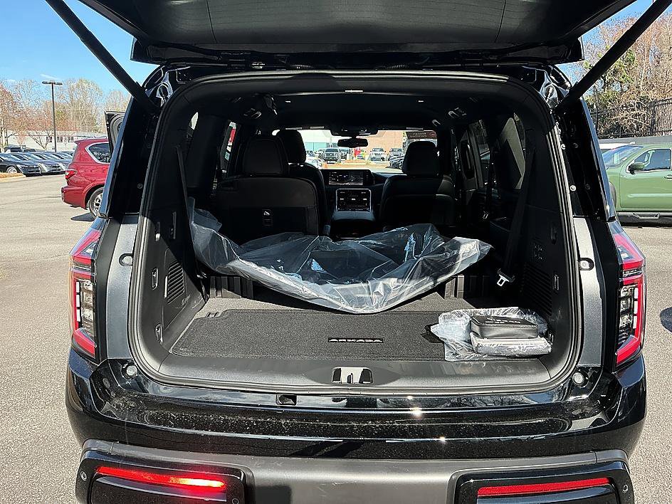 Certified 2025 Nissan Armada SL w/ Captain's Chari Seat Package image 25