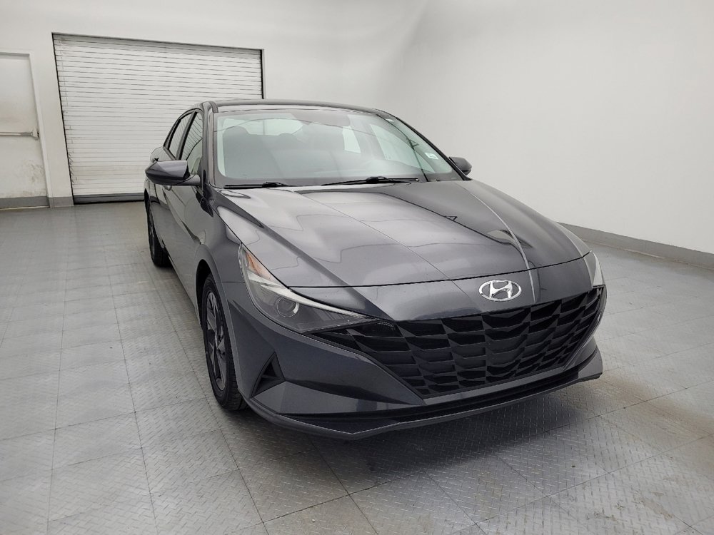 Used 2022 Hyundai Elantra SEL image 14