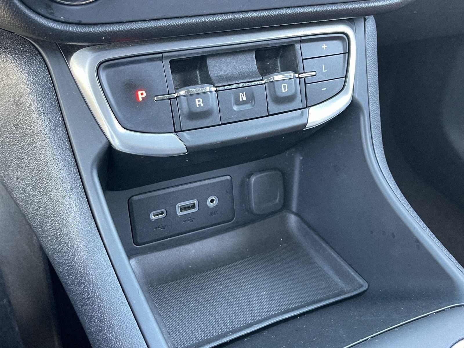 Certified 2022 GMC Terrain SLE w/ Driver Convenience Package FWD image 27