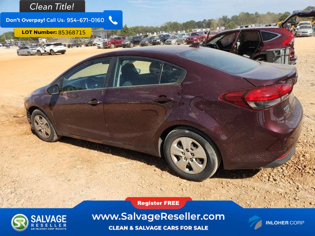 Used 2017 Kia Forte LX image 3