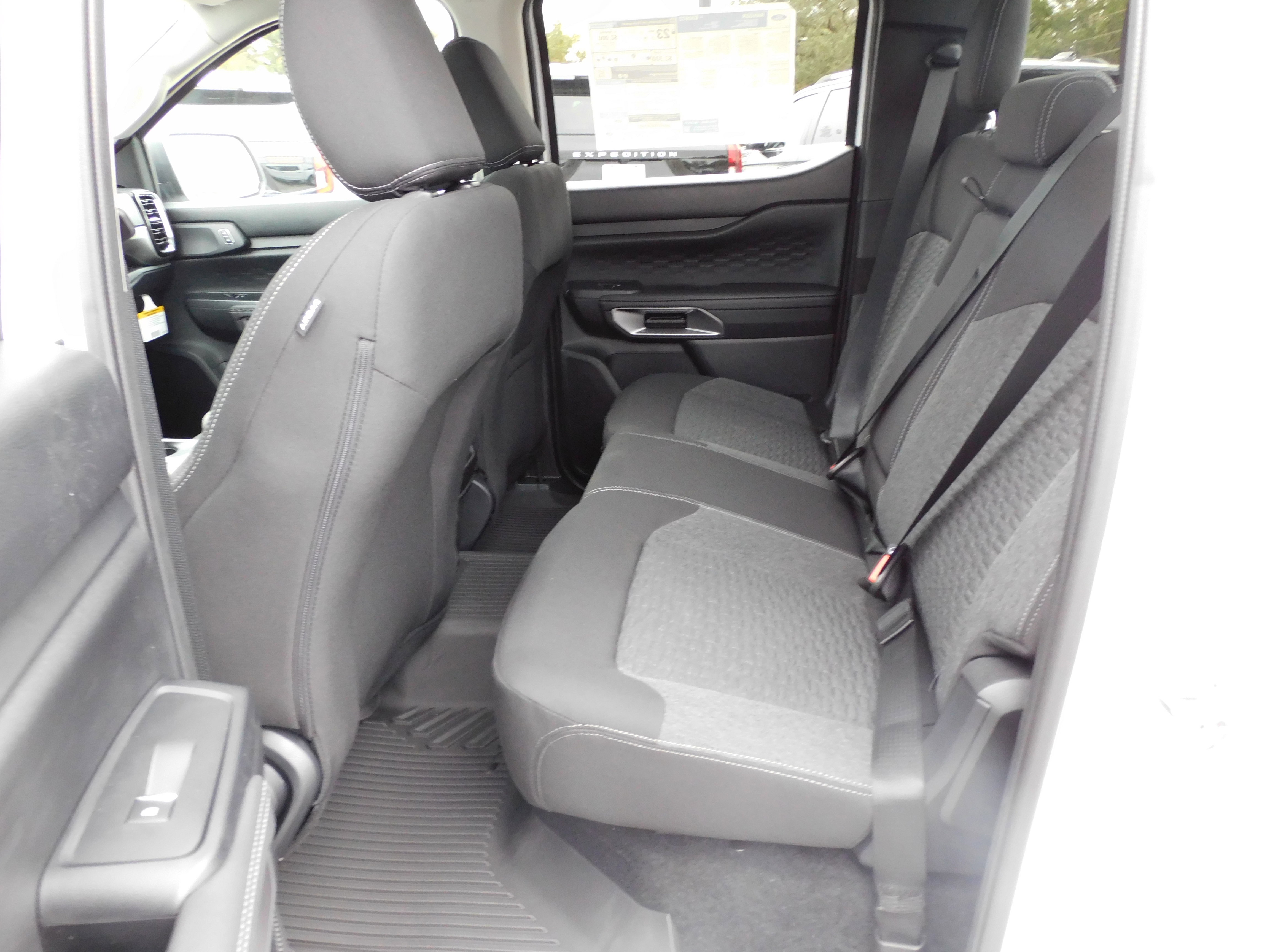 New 2025 Ford Ranger XLT w/ Chrome Accent Package image 13