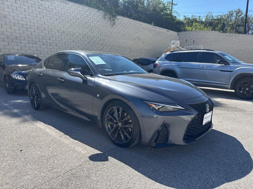 Used 2024 Lexus IS 300 F Sport RWD image 2