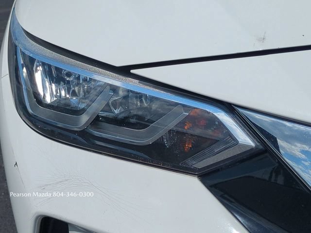 Used 2022 Nissan Sentra SV FWD image 11
