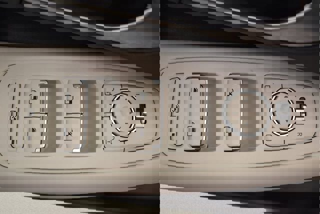 Used 2025 Hyundai Sonata SEL FWD image 21