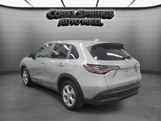 Used 2025 Honda HR-V LX image 4