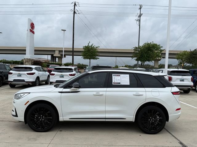 Used 2023 Lincoln Corsair Reserve w/ Equipment Group 202A AWD/4WD image 7