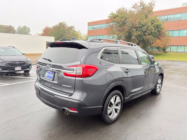 Used 2023 Subaru Ascent Premium w/ Convenience Package AWD/4WD image 6