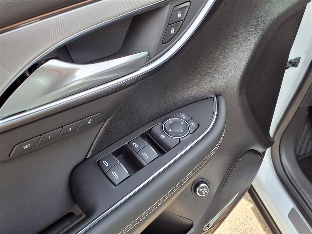 New 2026 Buick Envision Sport Touring image 10