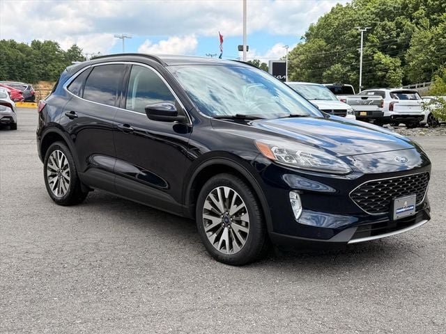 Used 2021 Ford Escape Titanium AWD/4WD image 17