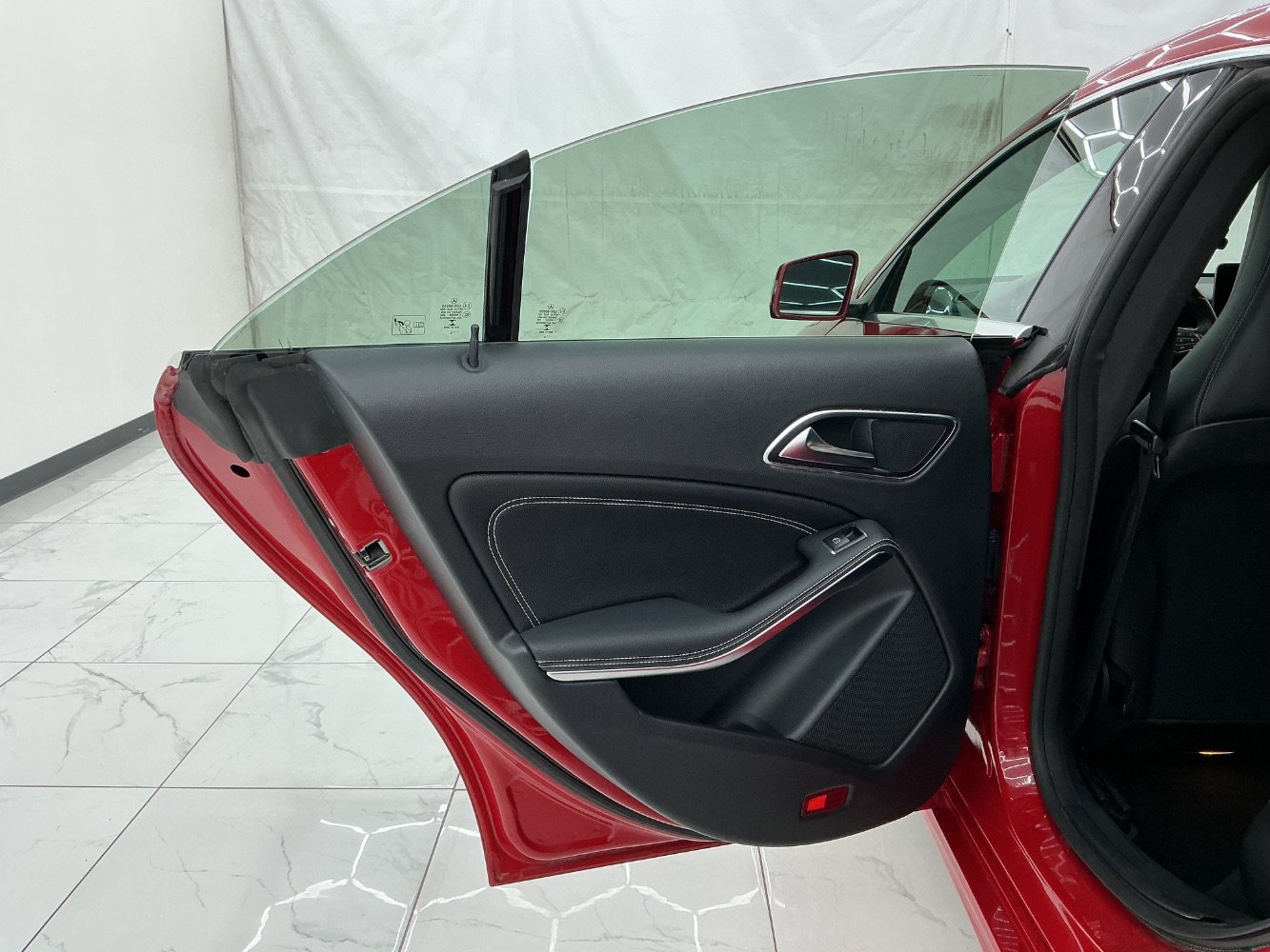 Used 2019 Mercedes-Benz CLA 250 image 24