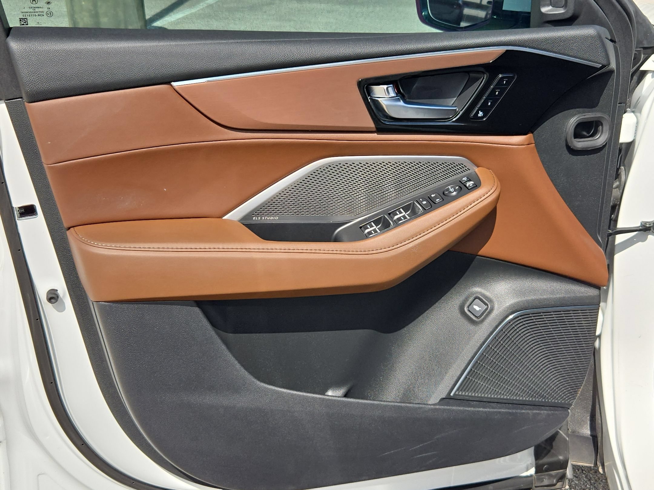 Certified 2022 Acura MDX w/ Technology Package FWD image 10