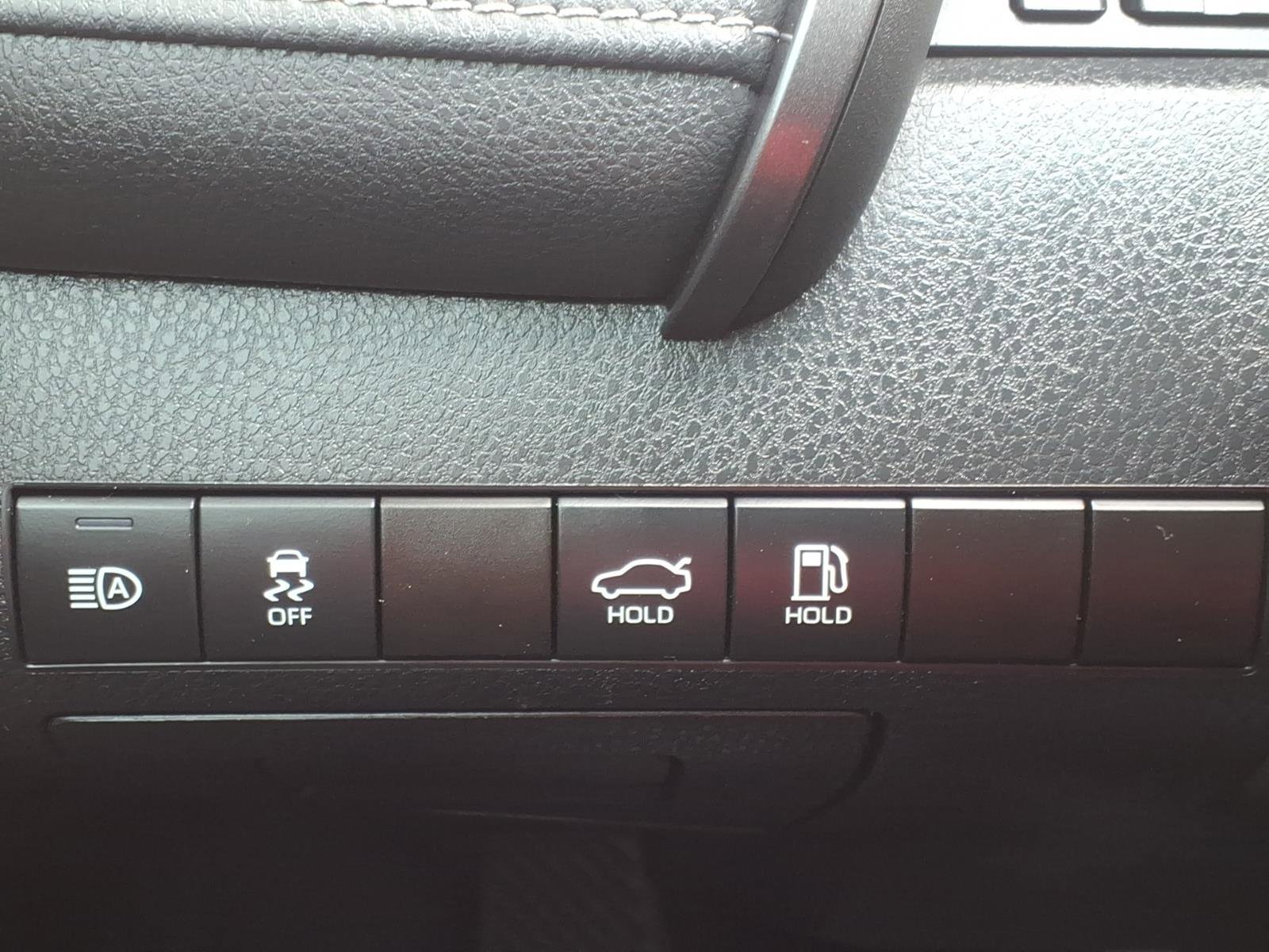 Certified 2020 Toyota Camry XSE w/ Carpet Mat Package FWD image 25