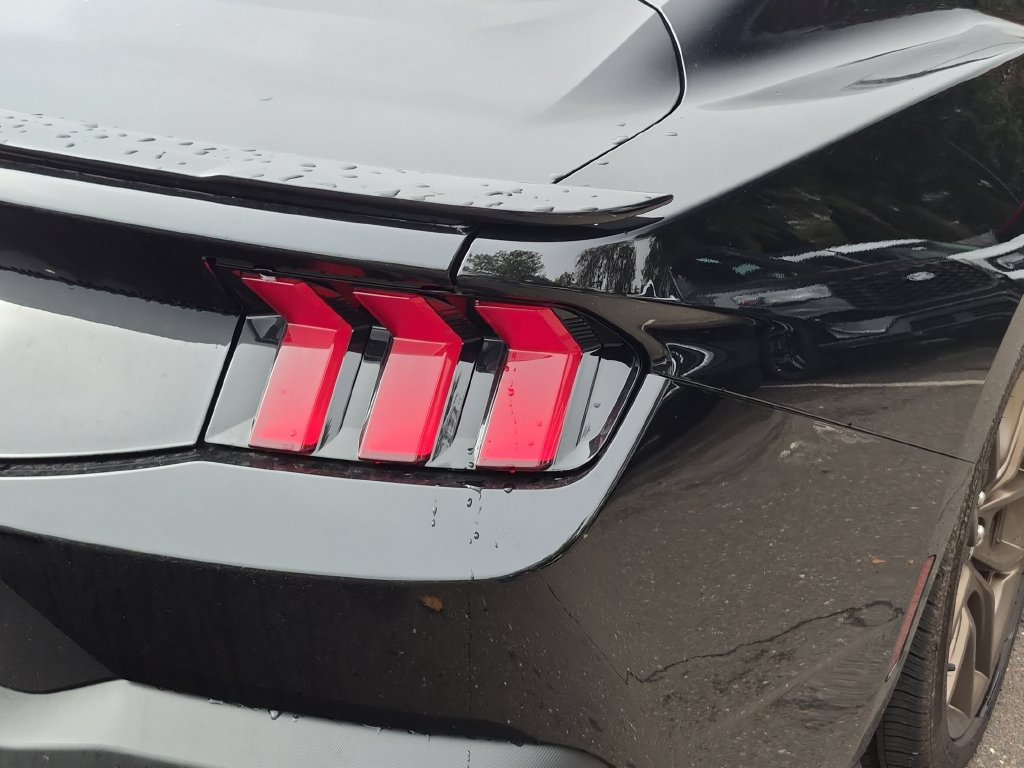 Used 2024 Ford Mustang GT Premium RWD image 13