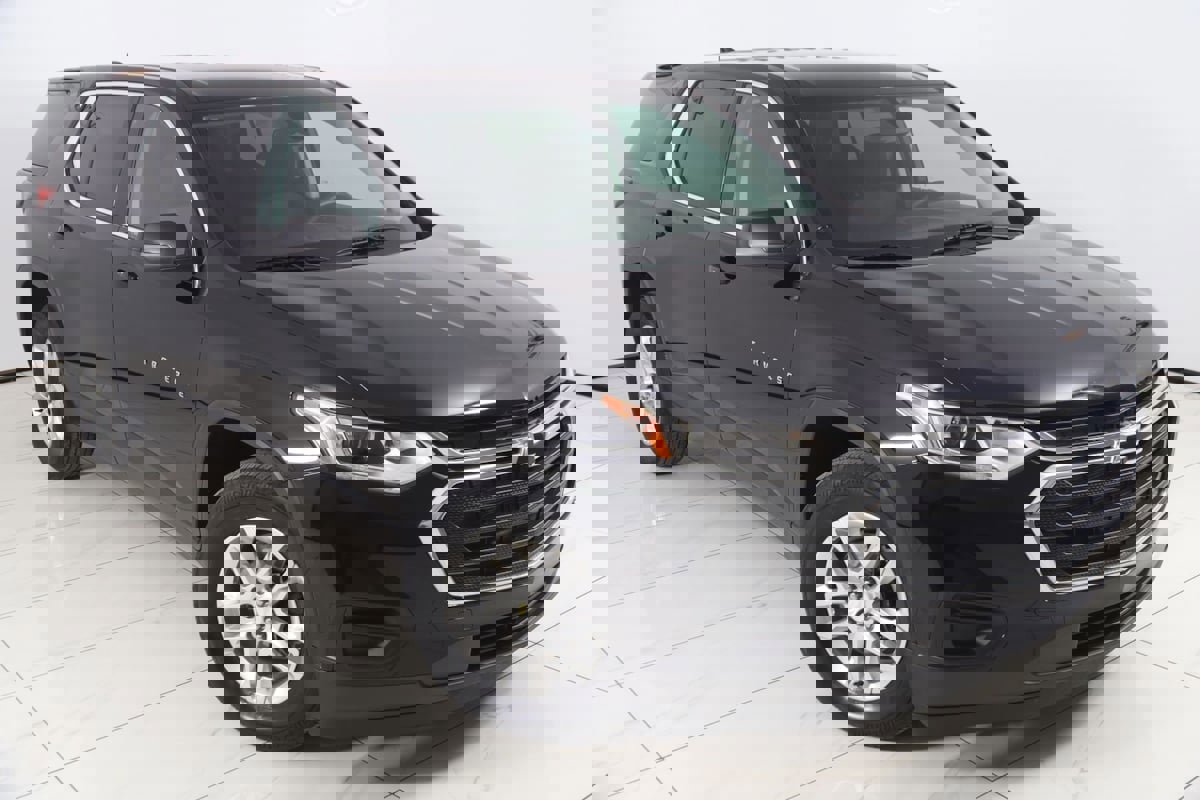 Used 2021 Chevrolet Traverse LS AWD/4WD image 15